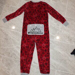 Lot of 3 boys size XS (4-5) pajamas